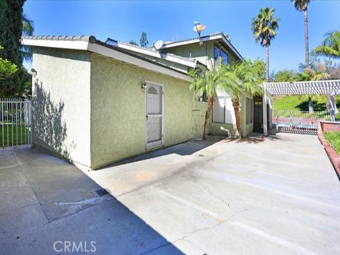 5690  Avenida Barcelona  , Yorba Linda, CA