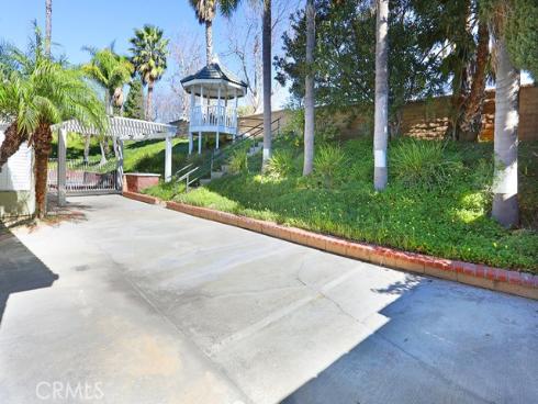 5690  Avenida Barcelona  , Yorba Linda, CA