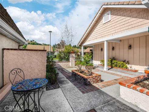 5890  Via Santana  , Yorba Linda, CA