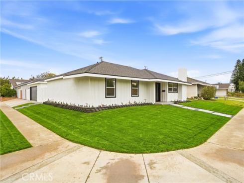 17271  Orange  , Yorba Linda, CA