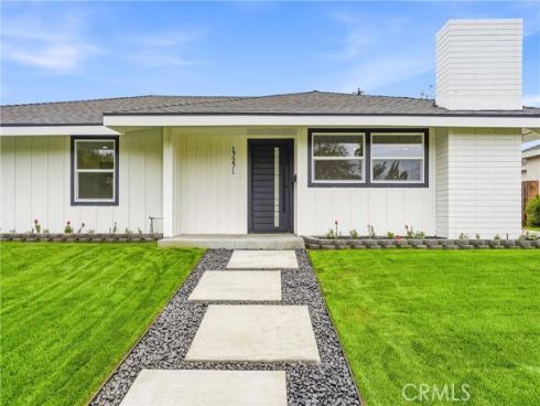 17271  Orange  , Yorba Linda, CA