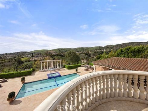 3991  Hollow ridge ct  , Yorba Linda, CA