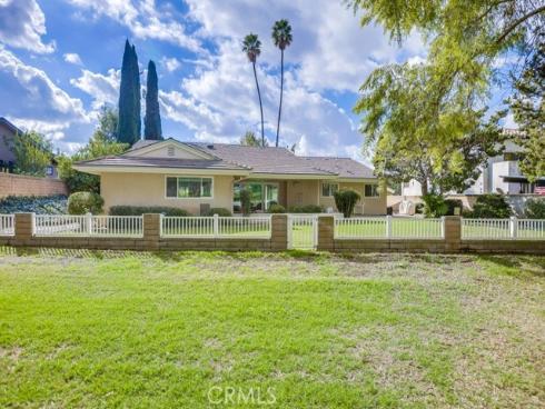 5772  Mountain View  , Yorba Linda, CA