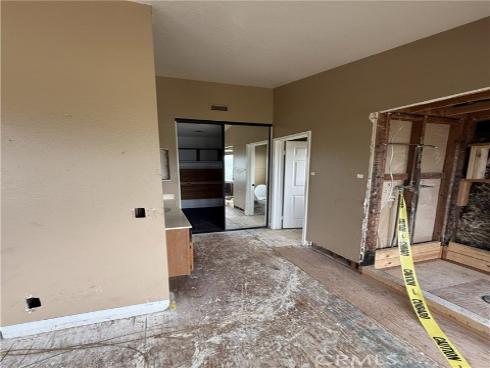 24250  Via Lenardo  , Yorba Linda, CA