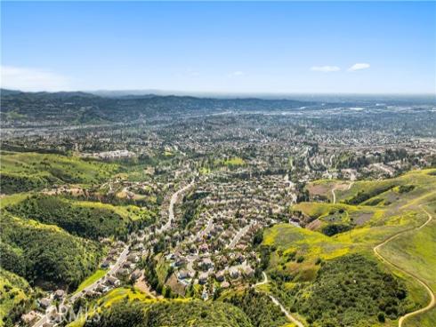 3285  Rim Rd  , Yorba Linda, CA