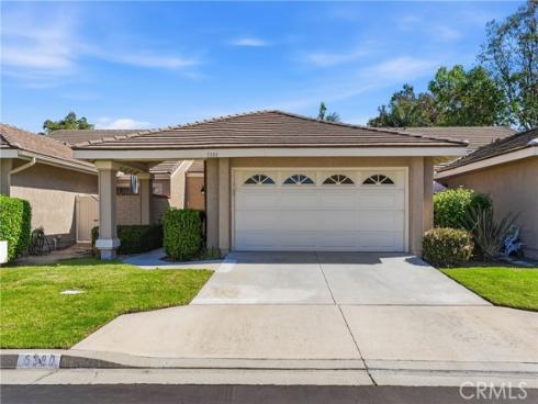 5380  Via De La Zorra  , Yorba Linda, CA