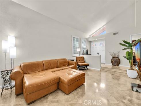 5560  Via Cantada  , Yorba Linda, CA