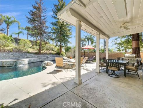 5560  Via Cantada  , Yorba Linda, CA