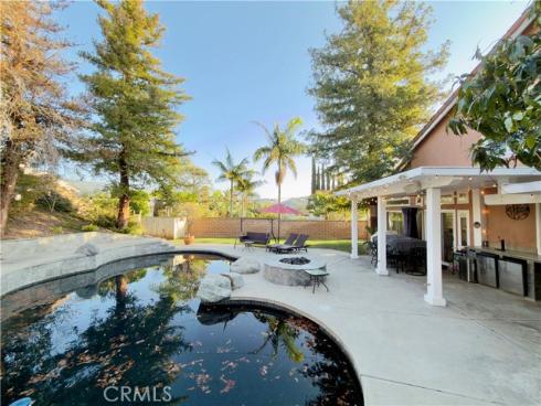 5560  Via Cantada  , Yorba Linda, CA
