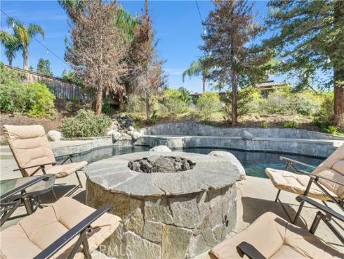 5560  Via Cantada  , Yorba Linda, CA