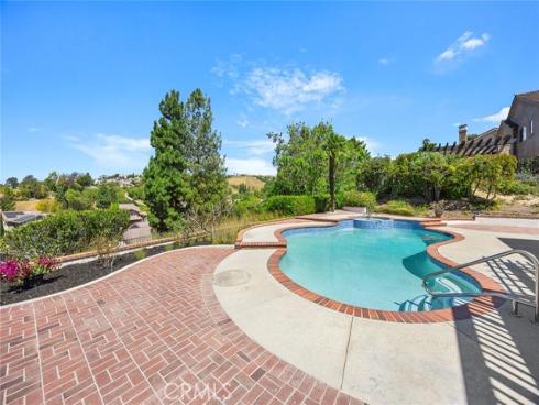 21135  Felipa  , Yorba Linda, CA