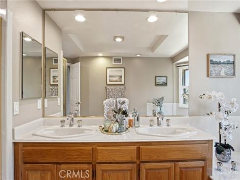 5355  Avenida El Cid  , Yorba Linda, CA