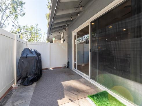 6537  Woodburn  , Yorba Linda, CA