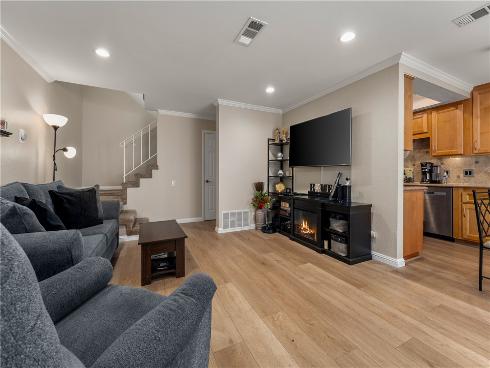 6537  Woodburn  , Yorba Linda, CA