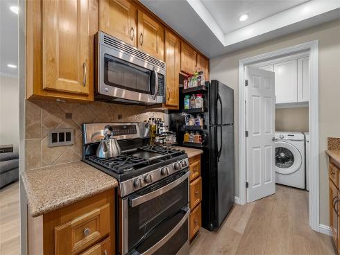 6537  Woodburn  , Yorba Linda, CA