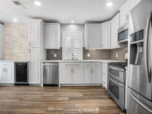 6431  New Gate  , Yorba Linda, CA