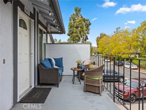 6431  New Gate  , Yorba Linda, CA