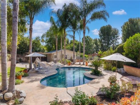 18202 Hutchings Dr , Yorba Linda, CA