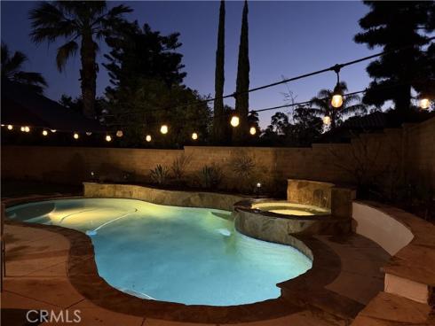 5515 Bluebrook