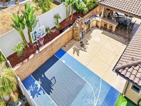5822 Sunmist , Yorba Linda, CA