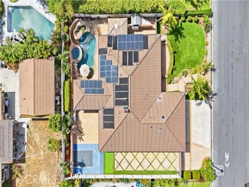 5822  Sunmist  , Yorba Linda, CA