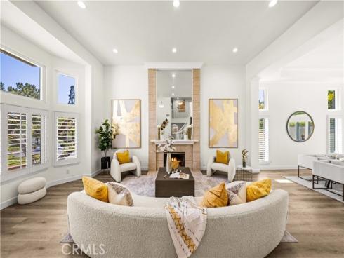 20530 Via Magdalena , Yorba Linda, CA