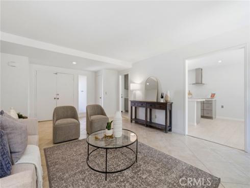 4561 School , Yorba Linda, CA