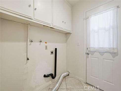 4561 School , Yorba Linda, CA