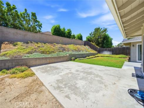 4561 School , Yorba Linda, CA