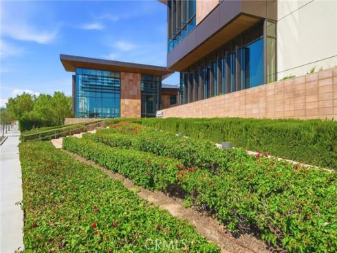 4561 School , Yorba Linda, CA