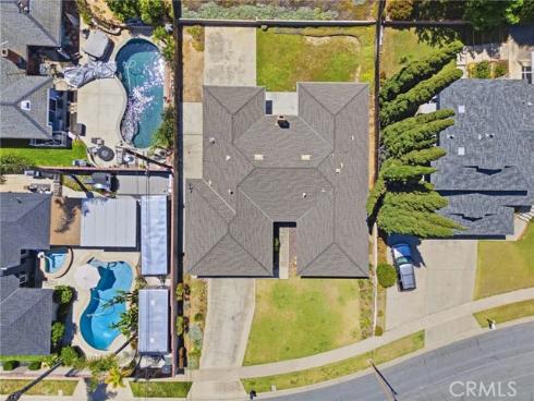 4561 School , Yorba Linda, CA