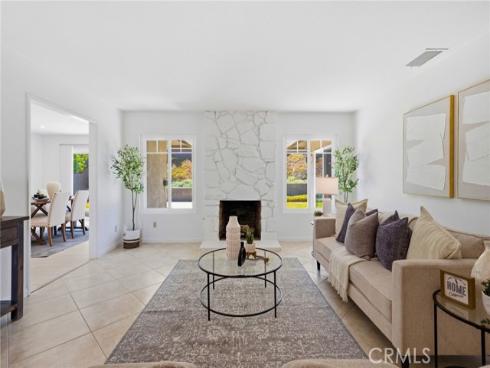 4561 School , Yorba Linda, CA