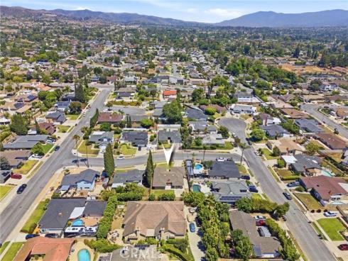 4561 School , Yorba Linda, CA