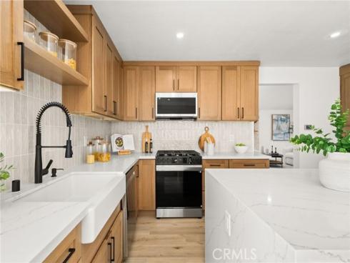 17242 Chicago , Yorba Linda, CA