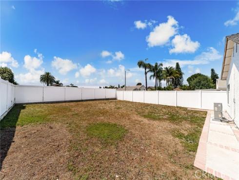 17242 Chicago , Yorba Linda, CA