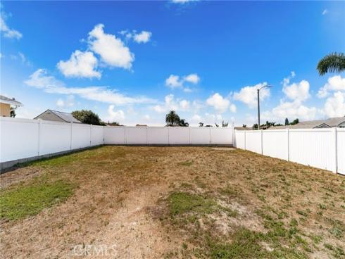 17242 Chicago , Yorba Linda, CA