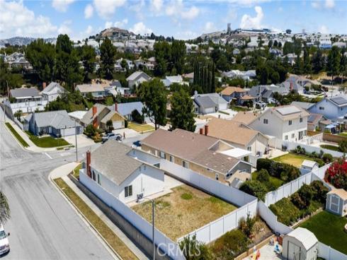 17242 Chicago , Yorba Linda, CA