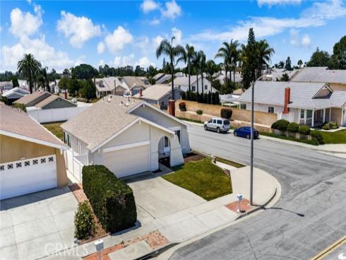 17242 Chicago , Yorba Linda, CA