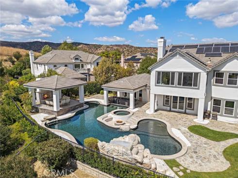3111 Gardenia Lane