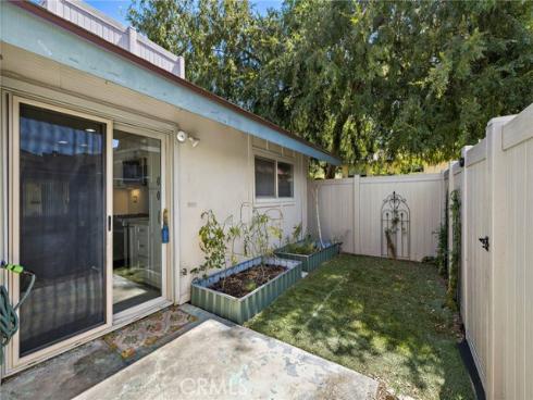 17858  Linda  35 , Yorba Linda, CA