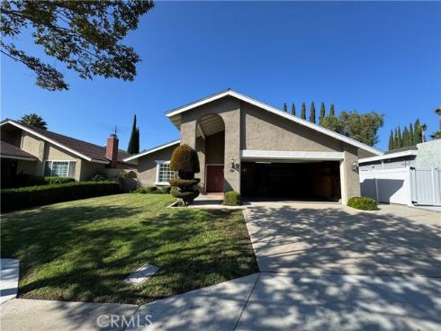 6047 Kingsbriar
