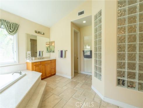 17405 S Vinwood  , Yorba Linda, CA