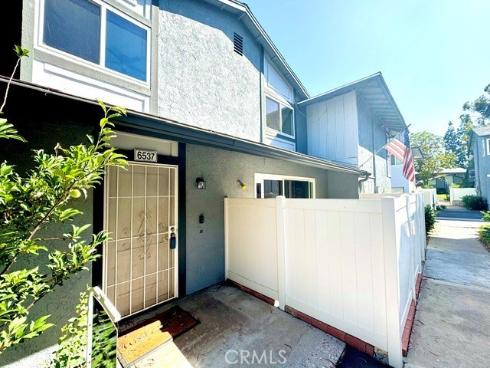 6537 Woodburn
