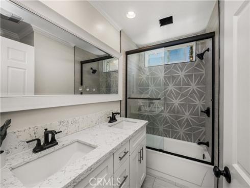 5295 Vista Del Amigo , Yorba Linda, CA