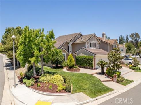 20525 Via Campanas
