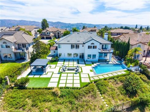 27055 Big Horn Mountain , Yorba Linda, CA