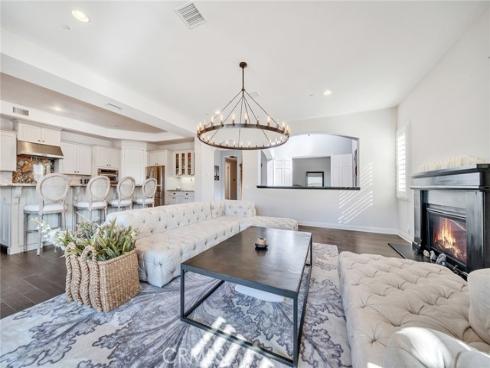 17842 Via Roma , Yorba Linda, CA