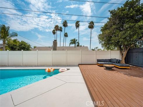 18712  Piper  , Yorba Linda, CA