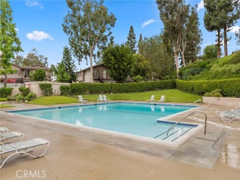 6530  Shady Gate  32 , Yorba Linda, CA