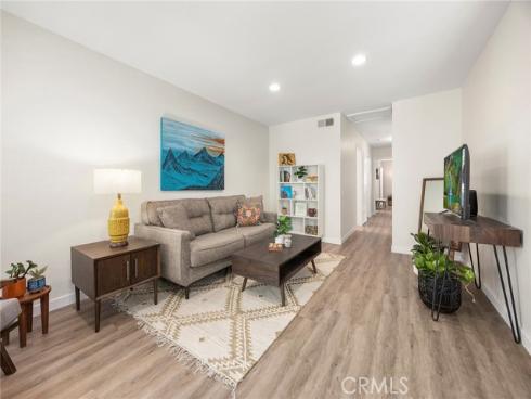6530  Shady Gate  32 , Yorba Linda, CA